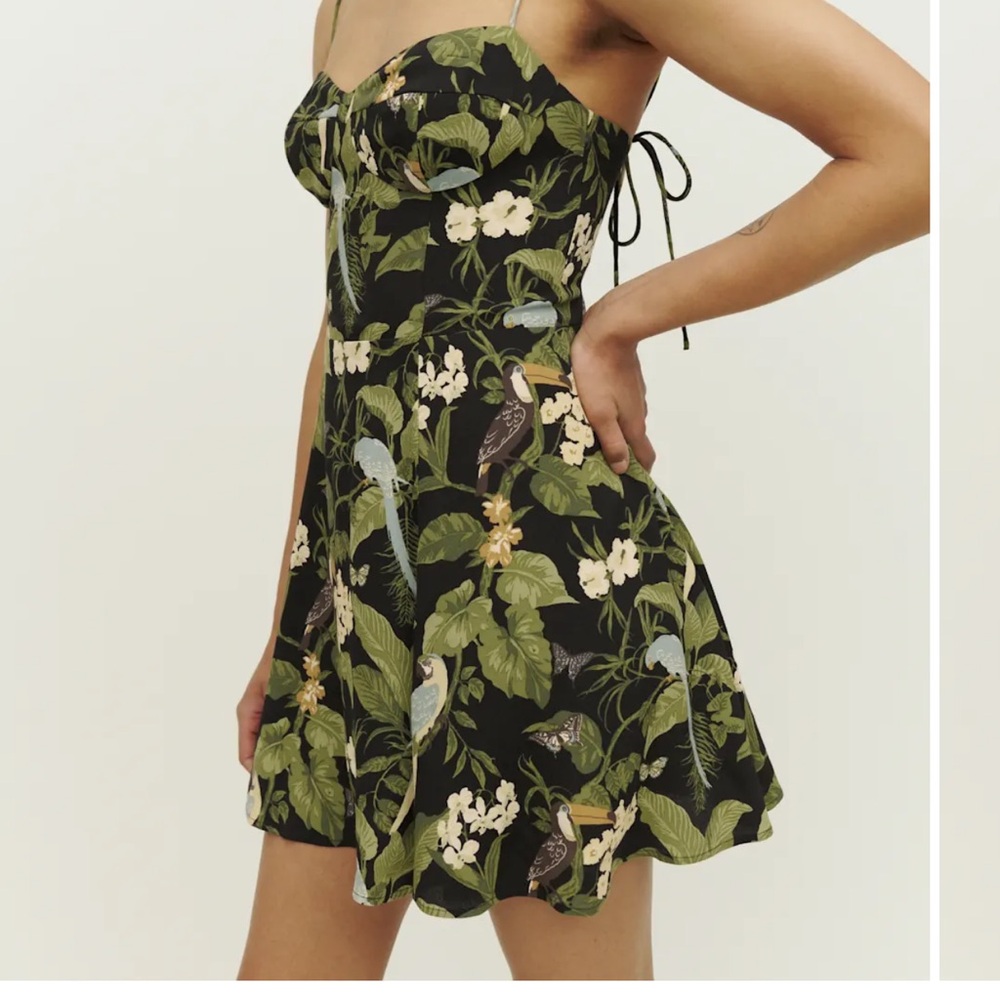 Reformation Saskia Dress in Birds of Paradise SIZE 2